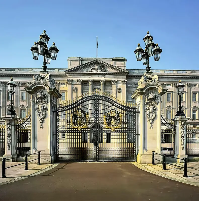 Buckingham-palota: Az állami termek belépőjegy – programajánló London környékén
