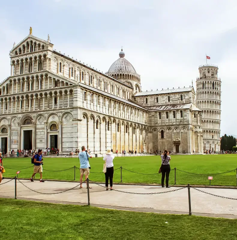 Pisa: Belépőjegy a ferde toronyba és a katedrálisba – programajánló Pisa környékén
