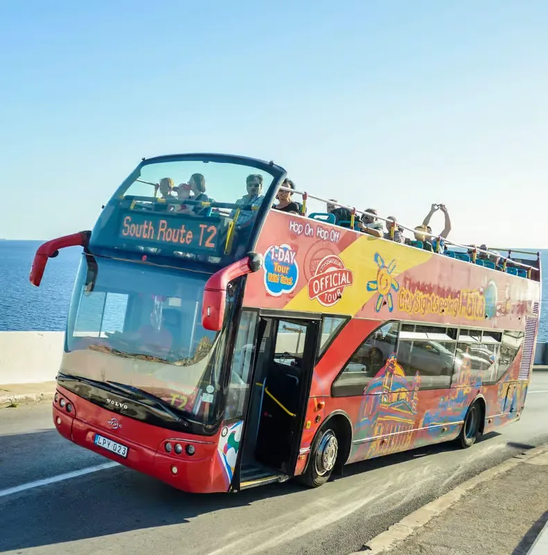 Málta: City Sightseeing HOHO buszos városnézés és fakultatív hajókirándulás – programajánló Qawra környékén