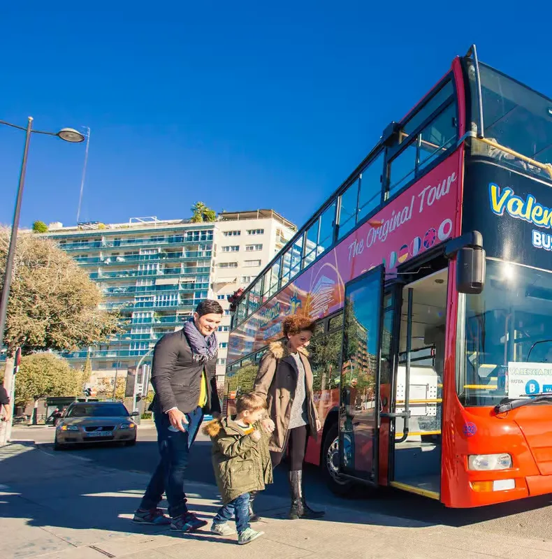 Valencia: 24 vagy 48 órás Hop-on Hop-off buszjegy – programajánló Valencia környékén