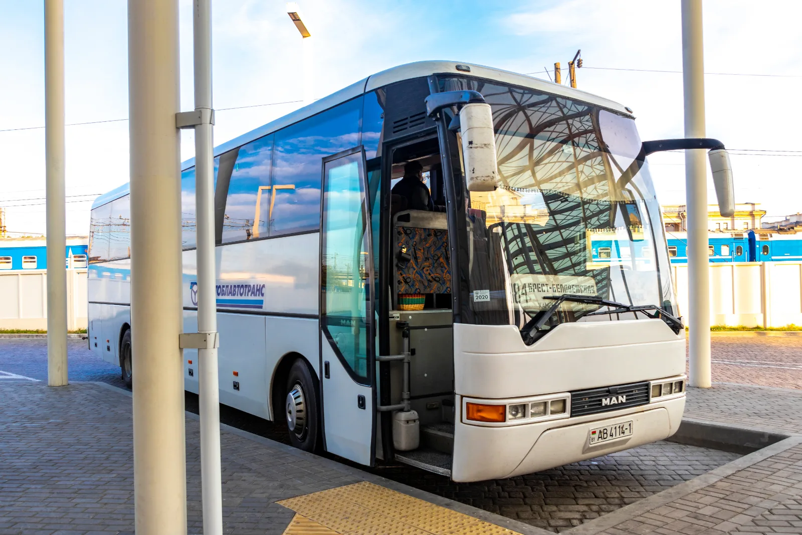 Transzfer – transzfer szolgáltatás Ksamil úti célnál